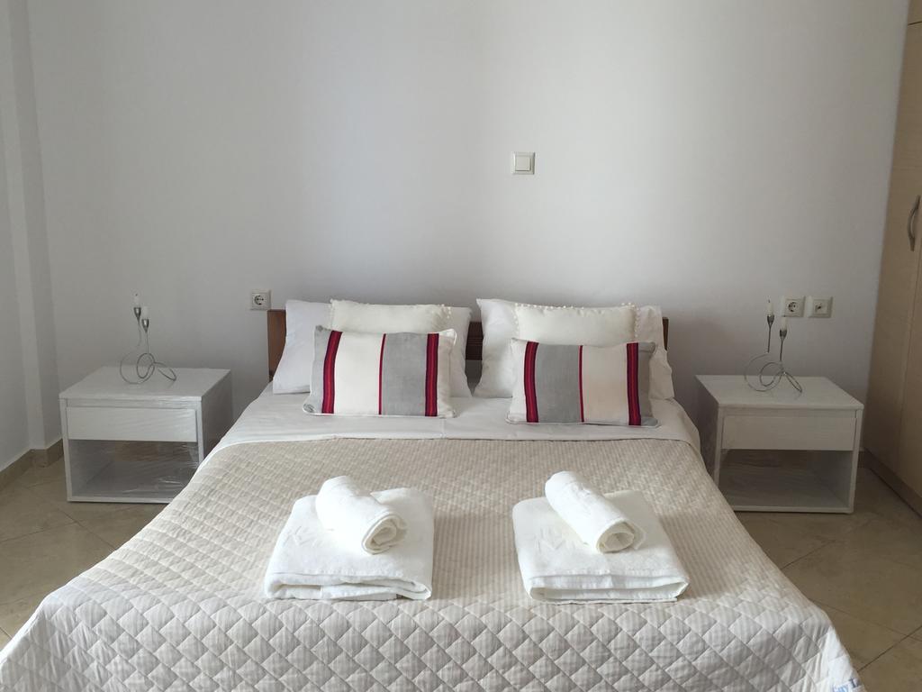 סרנדה Sea And Sun Apartments מראה חיצוני תמונה