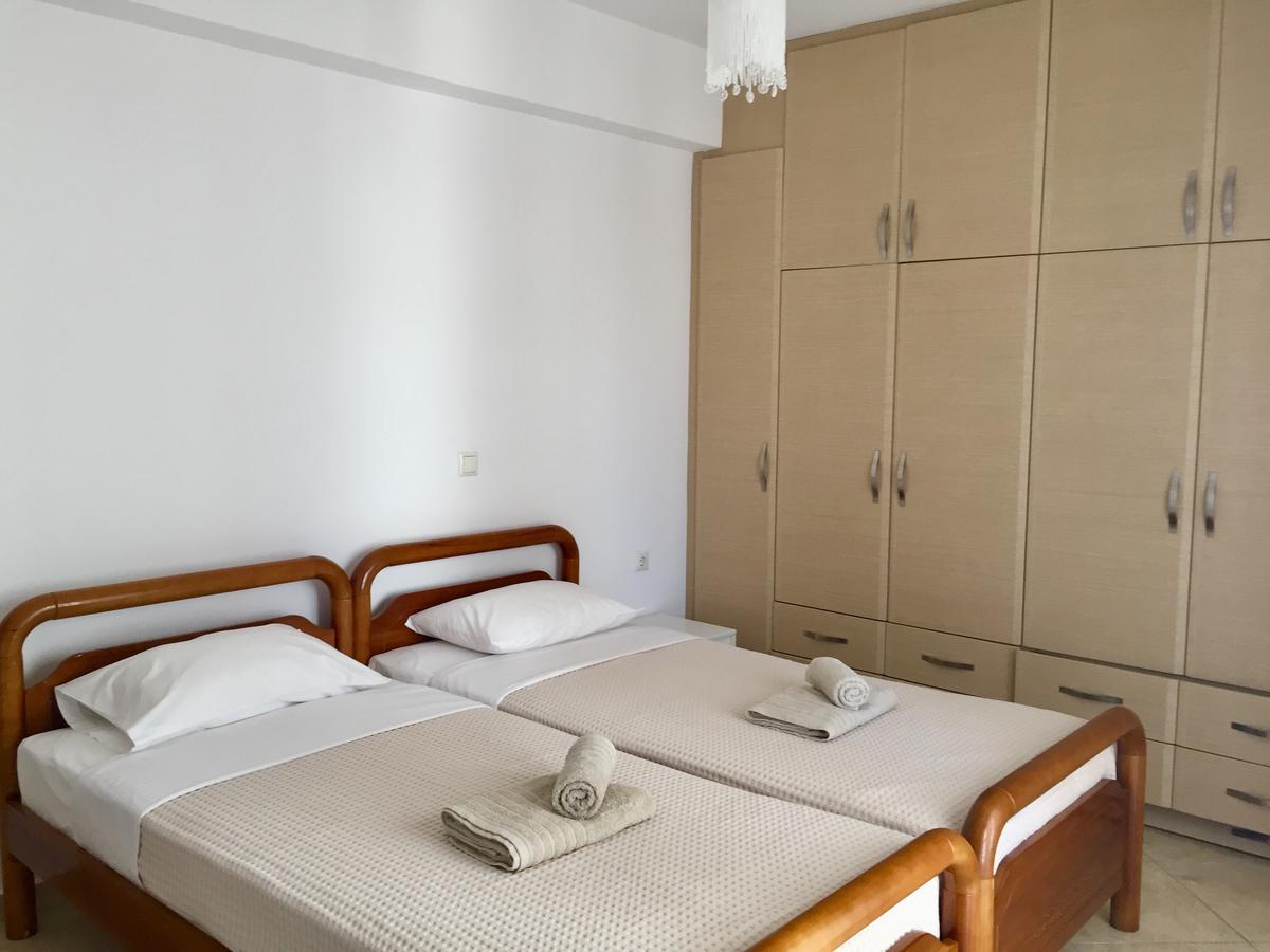 סרנדה Sea And Sun Apartments מראה חיצוני תמונה