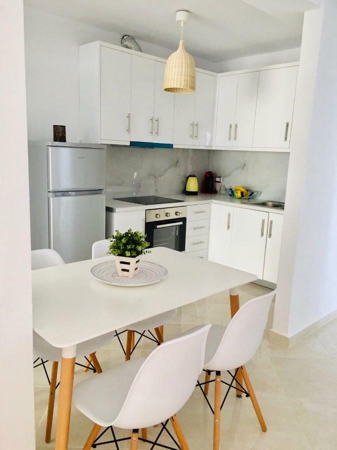 סרנדה Sea And Sun Apartments מראה חיצוני תמונה